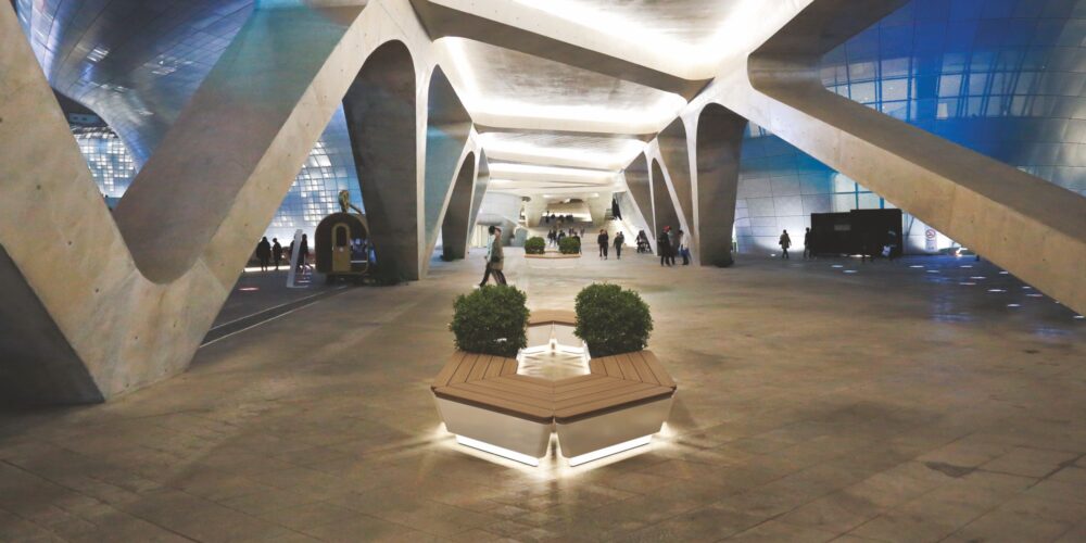 Asientos y jardineras AUSTEN para parques y espacios públicos