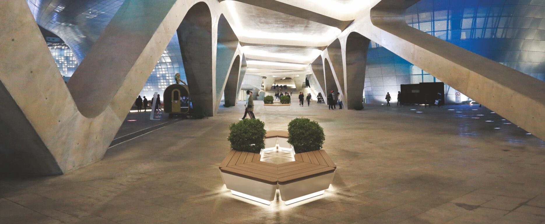 Asientos y jardineras AUSTEN para parques y espacios públicos