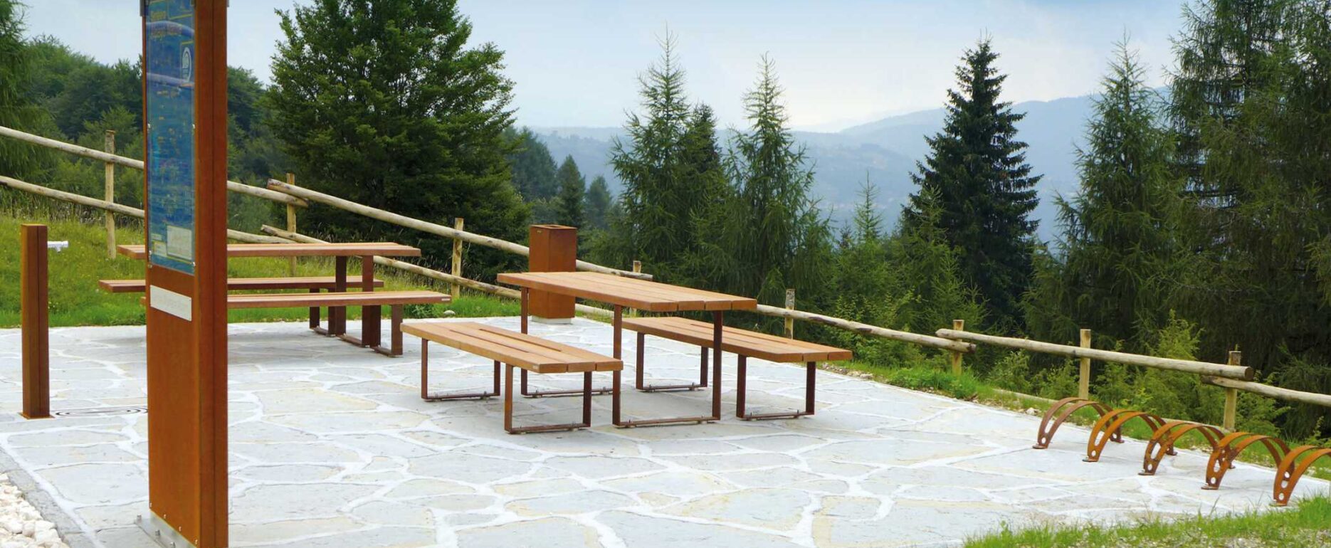 Banco y mesa PIC BULL para parques y espacios públicos