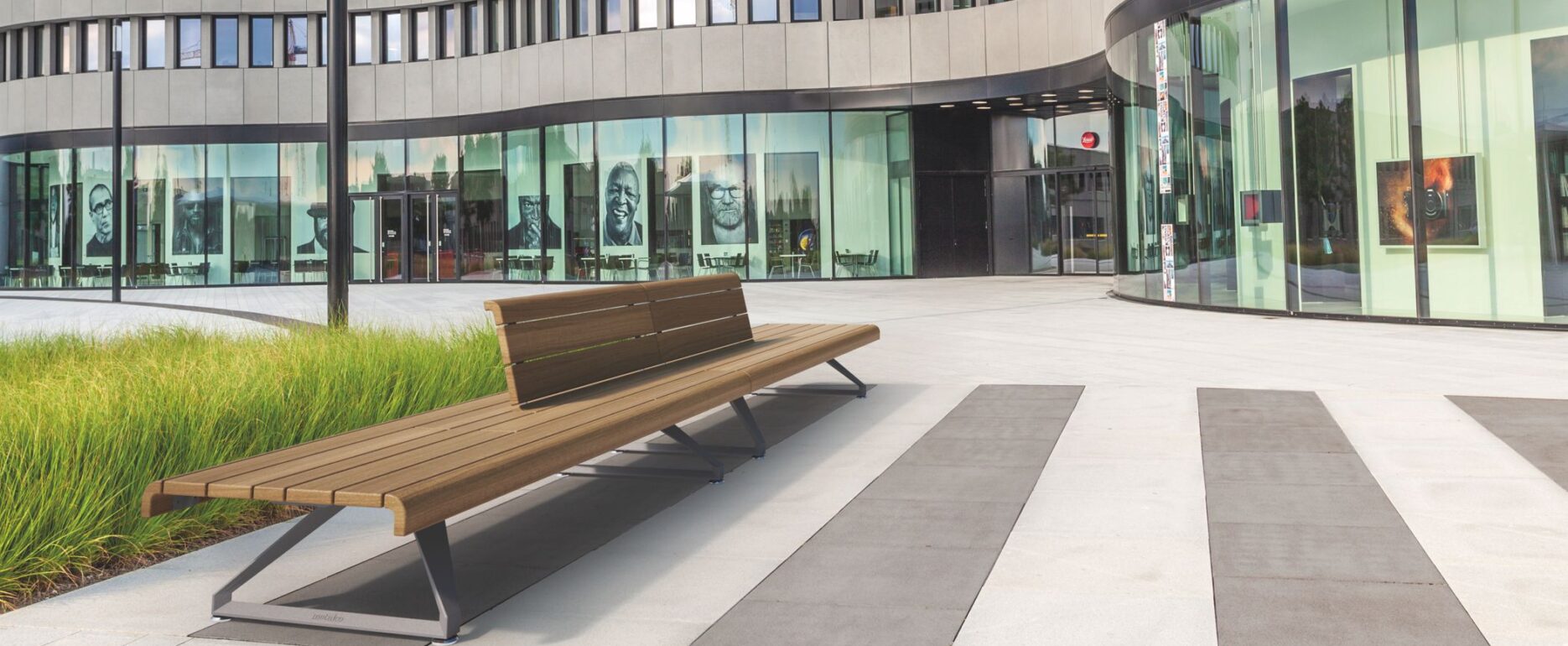 Banco AIR-PORT L para parques y espacios públicos