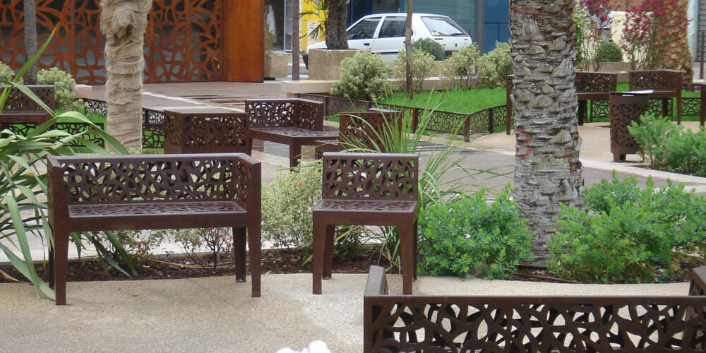 Bancos COLOR CORTEN STYLE para parques y espacios públicos