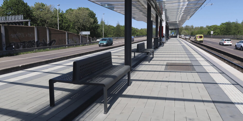 Banco MOOD para parques y espacios públicos