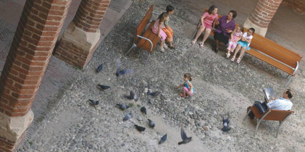 Banco RIVA para parques y espacios públicos