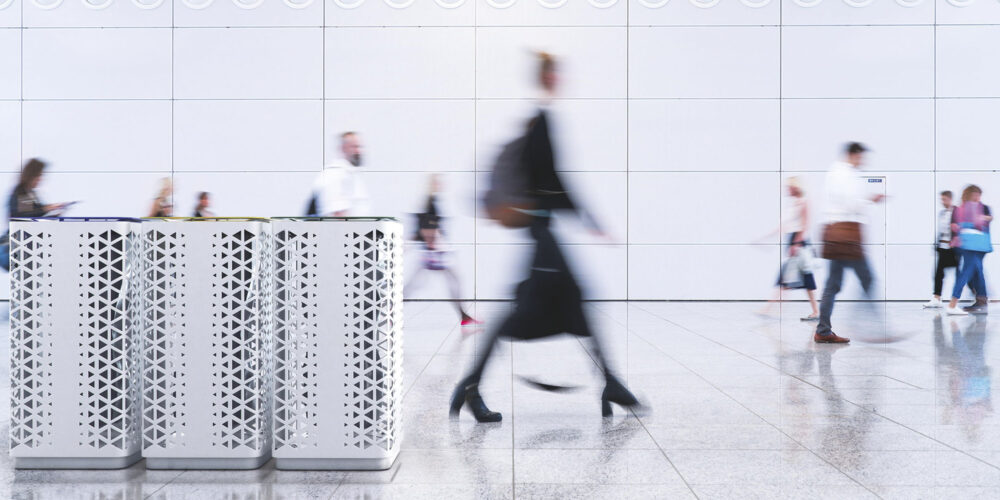 Papelera de recogida selectiva CARRÈ para parques y espacios públicos