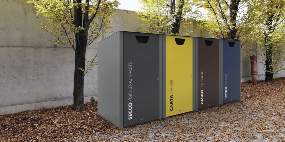 Papelera de recogida selectiva COVER 240 para parques y espacios públicos