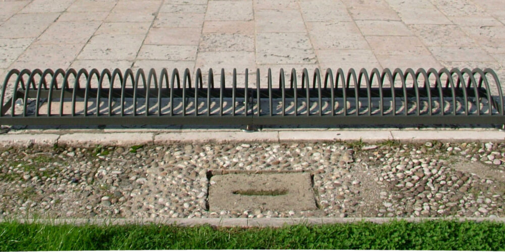 Aparcabicicletas BIKE para parques y espacios públicos