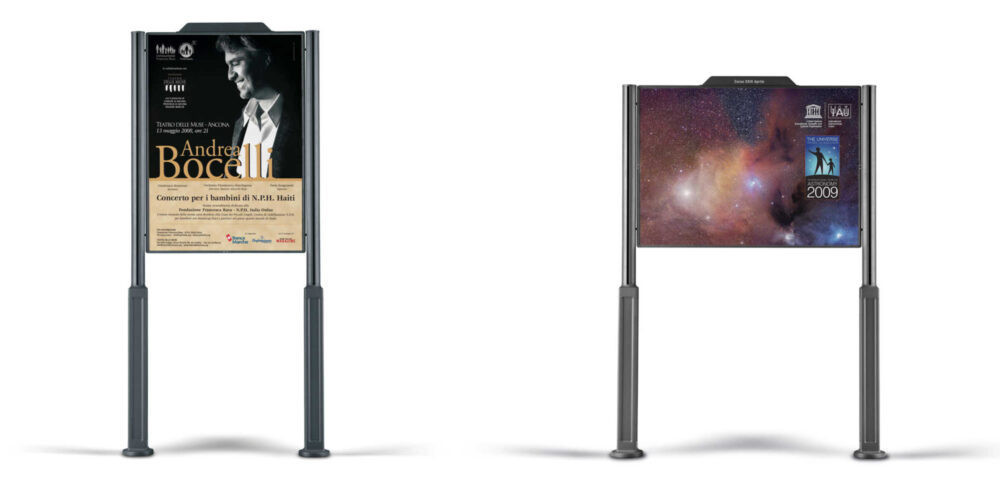 Expositor ALTUS para parques y espacios públicos