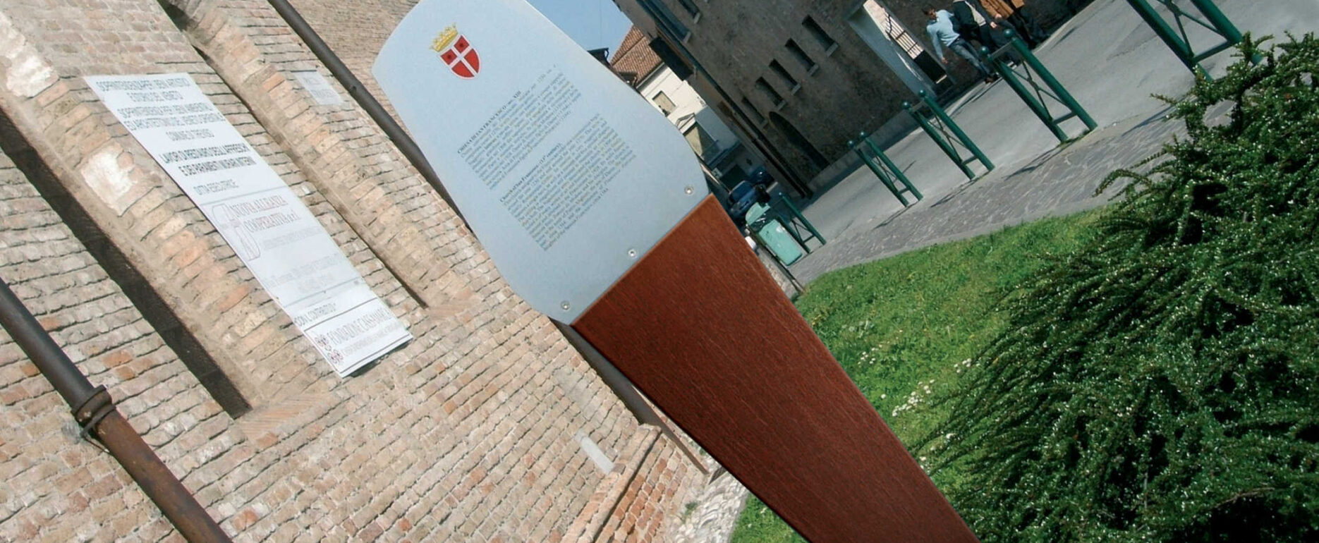 Panel informativo ATHOS para parques y espacios públicos