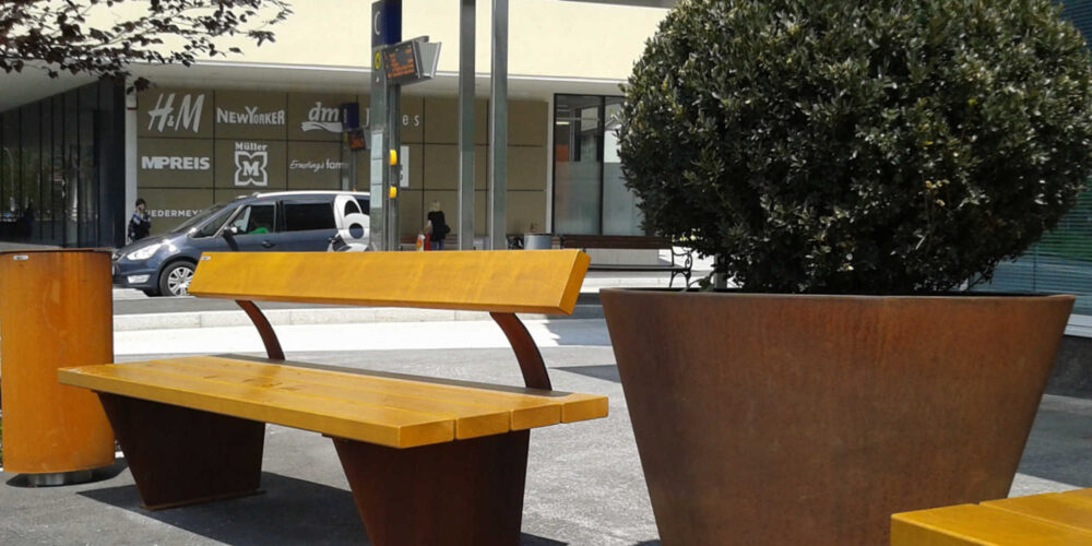 Jardinera PITOCCA para parques y espacios públicos