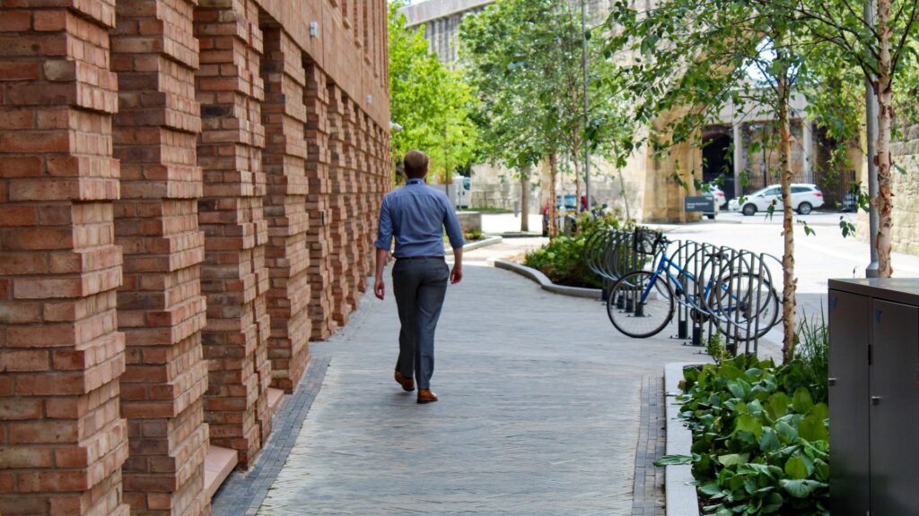 Solución para bicicletas en barrio residencial Disset Urban