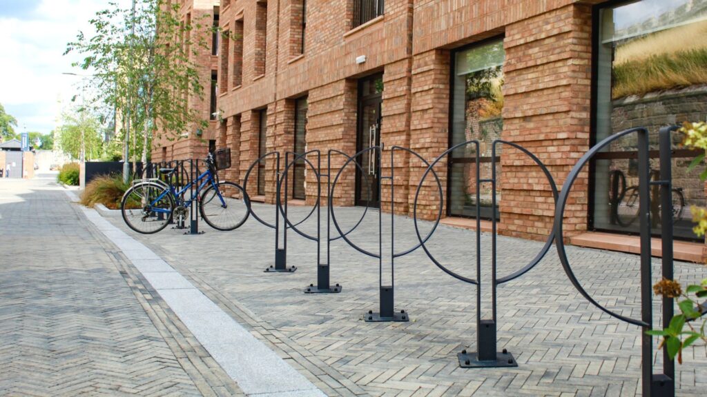 Aparcabicis CAFÈ acabado corten Disset Urban